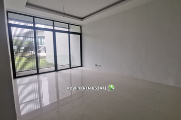 THE ORCHARD RESIDENCES