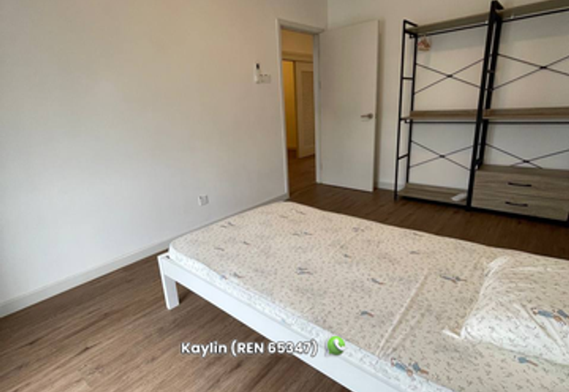 Alyvia brand new upper unit townhouse @ Northbank for rent