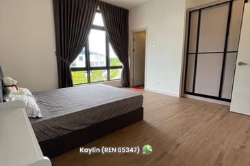 Alyvia brand new upper unit townhouse @ Northbank for rent