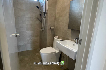 Alyvia brand new upper unit townhouse @ Northbank for rent