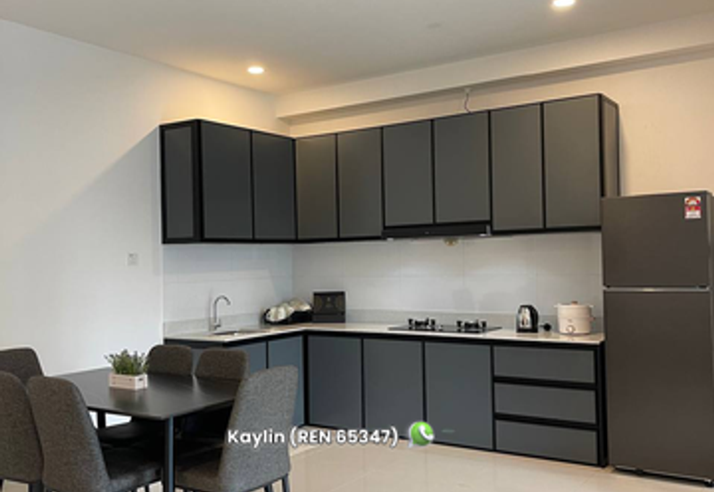 Alyvia brand new upper unit townhouse @ Northbank for rent