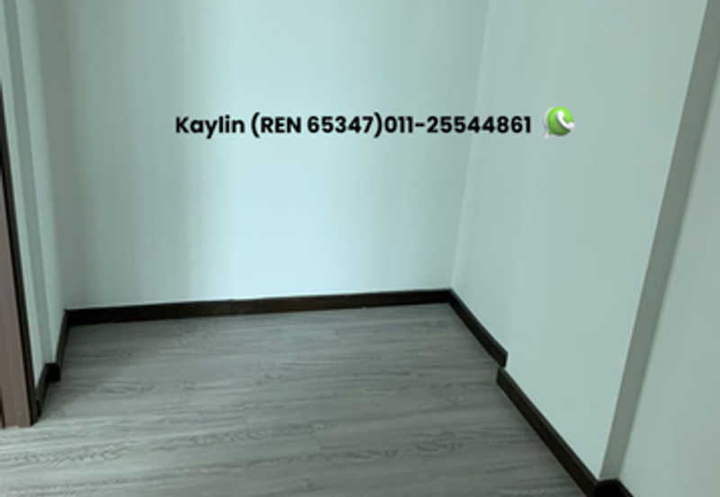 D'Belle Residence Corner Townhouse 2.5 storey Upper Unit for sale [Below Bank Value]