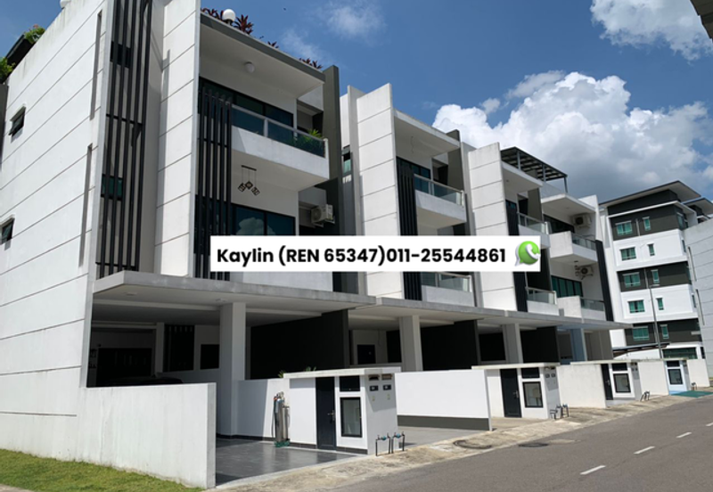 D'Belle Residence Corner Townhouse 2.5 storey Upper Unit for sale [Below Bank Value]