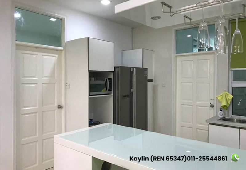 Double Storey Terrace intermediate Next to Vivacity (Jalan Wan Alwi) for sale 🏡 [Prime Location]