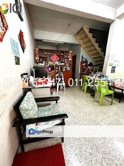 Double Storey Intermediate at Jalan Pisang Barat for sale, , 