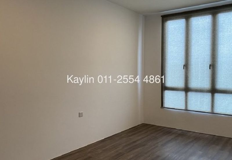 Royal Oak Condominium