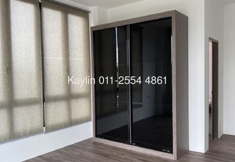 Royal Oak Condominium