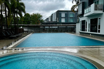 Corner & Large 3 bedrooms unit at Airport area (D'Infinia Condominium) for sale