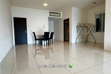Corner & Large 3 bedrooms unit at Airport area (D'Infinia Condominium) for sale