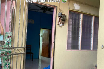 Taman Sri Jaya Matang Batu 9 for Sale