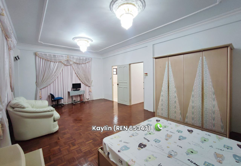 Double Storey Semi-Detached House at Kepayang Stapok for Sale