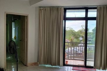 Village Grove Condominium