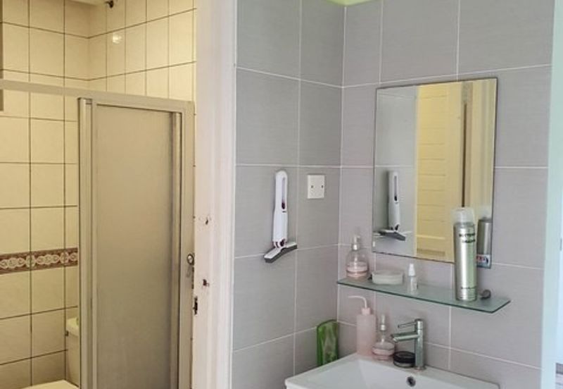 Village Grove Condominium