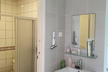 Village Grove Condominium