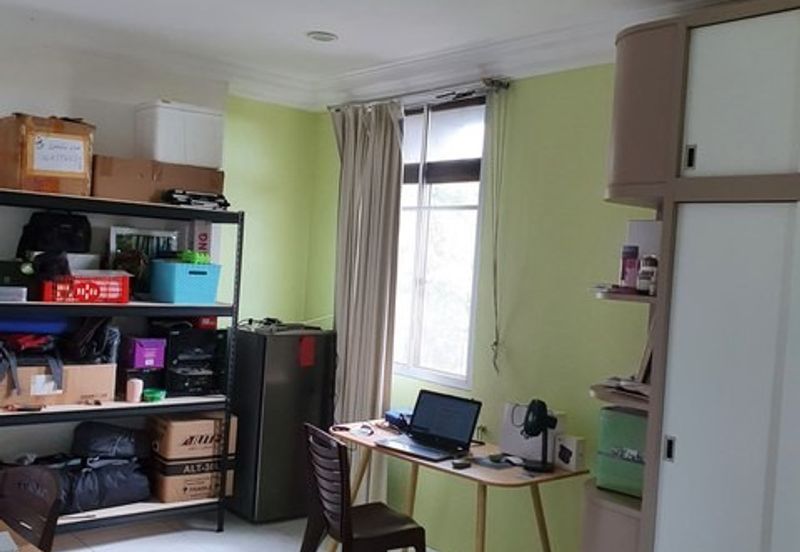 Village Grove Condominium