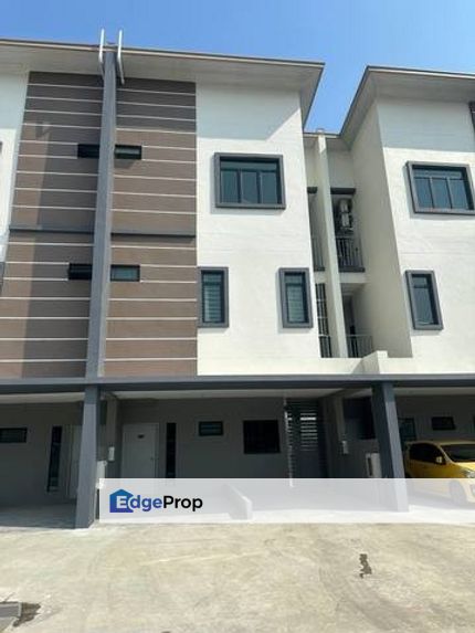 Kensho Upper Unit Townhouse at Batu kawah for Sale, Sarawak, Kuching