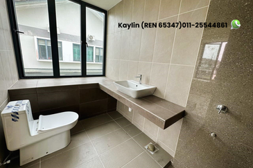 Double Storey Semi-Detached House at Green Gate Residence for sale