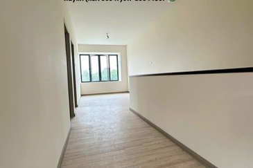 Double Storey Semi-Detached House at Green Gate Residence for sale