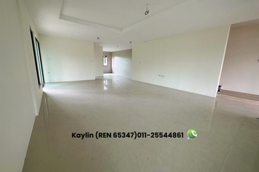 Double Storey Semi-Detached House at Green Gate Residence for sale