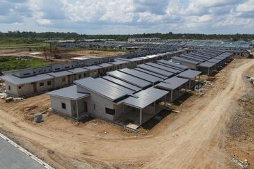 Single Storey Terrace Corner Taman Sri Tuang for sale. Last phase last unit