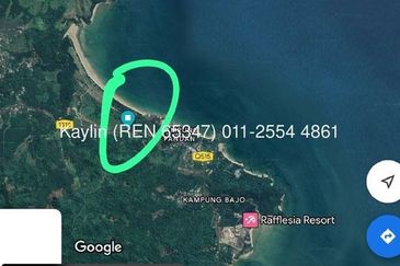 Lundu land near beach for sale