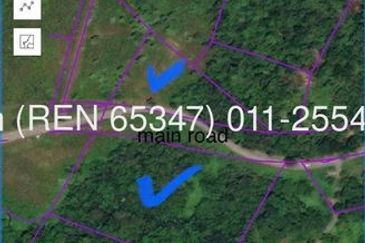 Lundu land near beach for sale