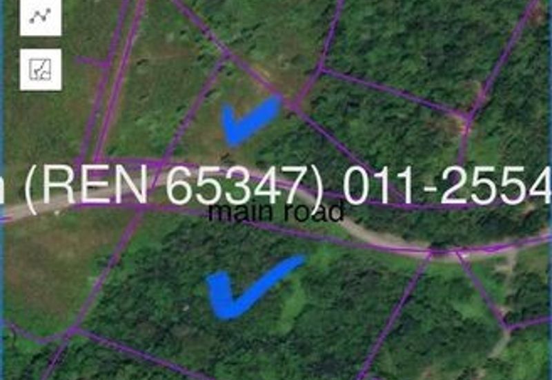 Lundu land near beach for sale