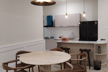 Upton Serviced Apartment @ Arang Road open for booking