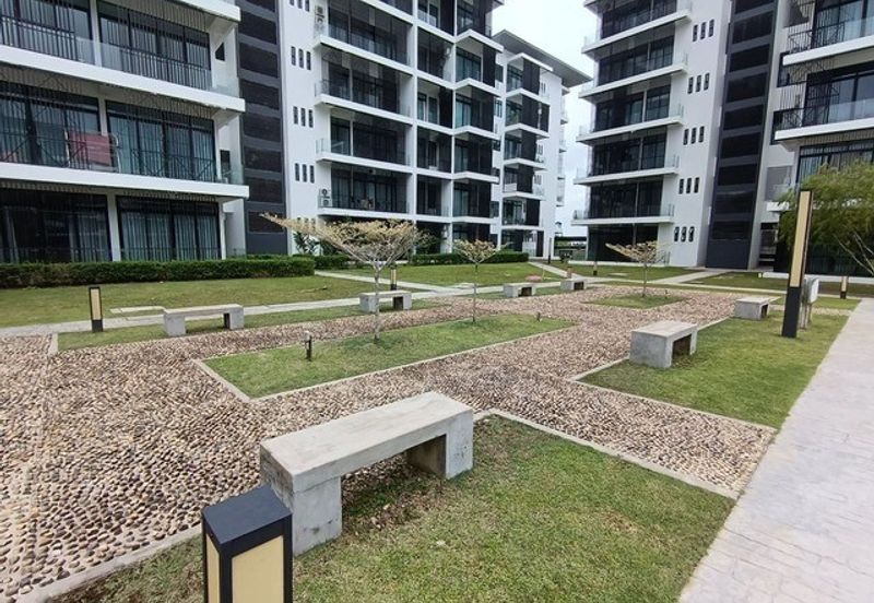 The Orchard Residences