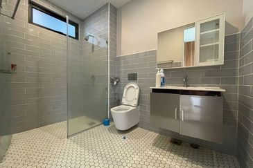 The Echelon Apartment