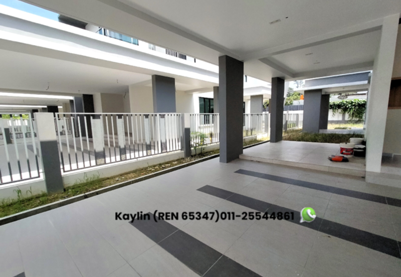 Double-Storey Semi-Detached Houses at Eleven Residence, Stampin Tengah Kuching