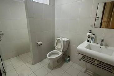 SkyVilla Condominium