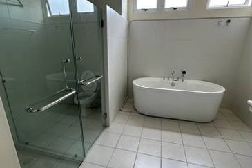 SkyVilla Condominium