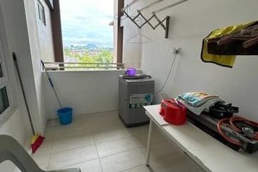 SkyVilla Condominium