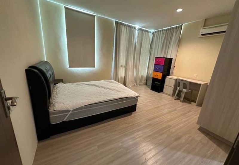 SkyVilla Condominium