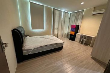 SkyVilla Condominium