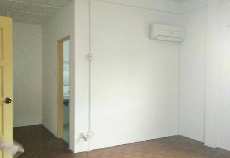 Double Storey Terrace Corner at 9th Mile Kuching for sale