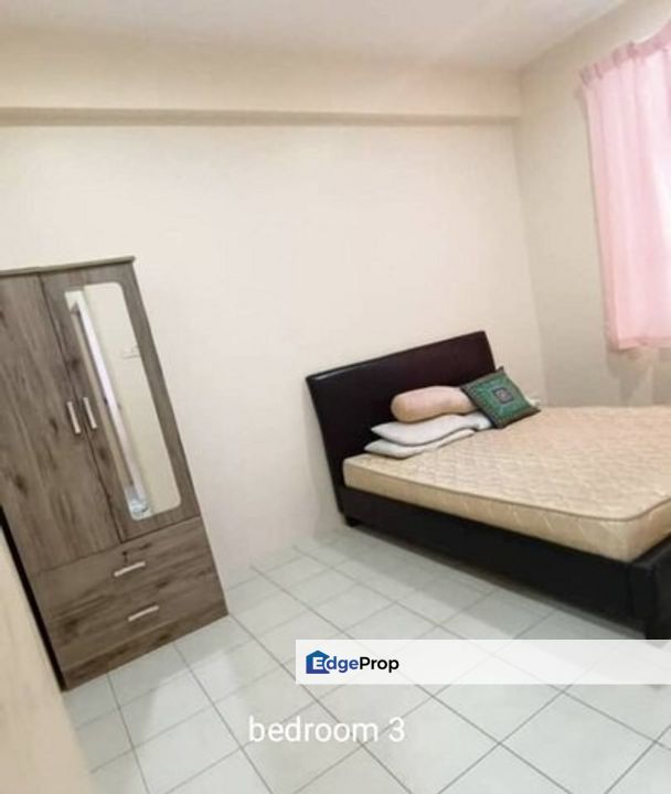3 bedrooms at SkyVilla Condominium for sale, , 