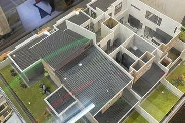 Samariang Avenue II, Double Storey Terrace Corner House at Samariang. For Sale