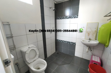 SkyVilla Condominium