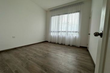 4 Bedrooms at D'ryx Residence for Sale