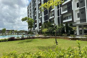 4 Bedrooms at D'ryx Residence for Sale