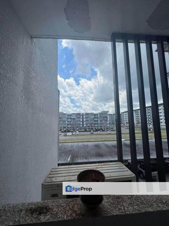 Stutong Heights Apartment 1 Large and Corner Unit for Sale!, , 