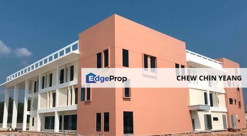 Warehouse & Showroom Centre at Banting for Rent, Selangor, Banting