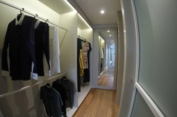 East Residence @ KLGCC