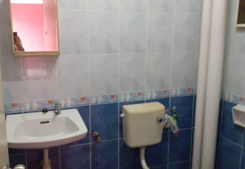 Pangsapuri Jati Selatan