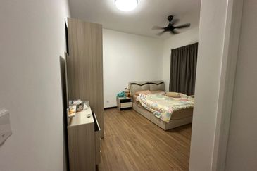 Clarita Tower @ Eco Sky