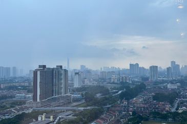 Clarita Tower @ Eco Sky