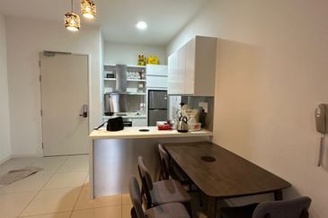 Clarita Tower @ Eco Sky