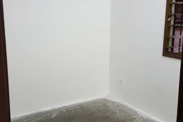 Apartment Haji Abdullah Hukum